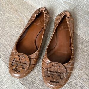 Tory Burch Cognac Croc-Embossed Leather Logo Ballet Flats